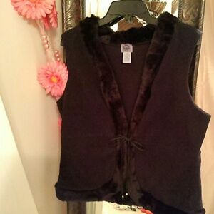 Cambridge Dry Goods fleece vest